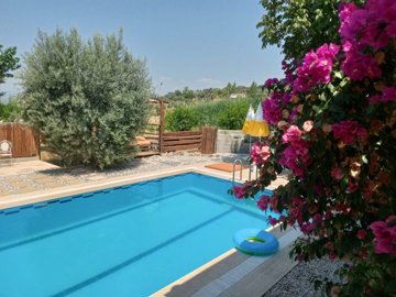 A Gorgeous Fethiye Property In Rural Kadikoy, Seydikemer For Sale - Pretty private gardens