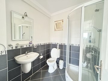 A Pretty Bodrum Apartment For Sale In Mugla, Milas - Modern ensuite bathroom