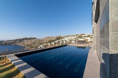 Prestigious Seafront Villas And Apartments In Bodrum – Private swimming pools for the villas