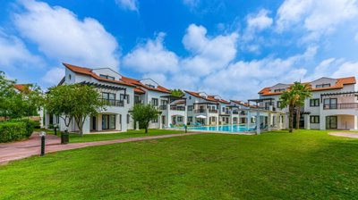 Upscale Apartments & Villas  For Sale In Belek, Antalya - Huge lawn areas ideal for picnics