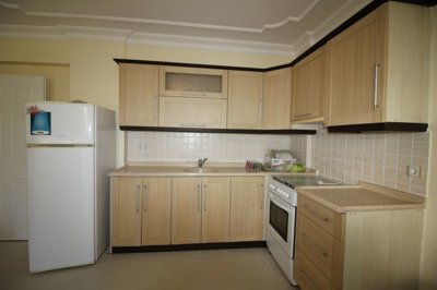 Delightful Furnished Apartment For Sale In Altinkum – Fully installed kitchen with white goods