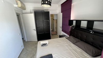 Gorgeous Belek Apartment In Antalya For Sale - Spacious master bedroom