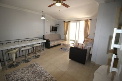 Fully Furnished Duplex Apartment For Sale In Didim – Living area with huge roof terrace