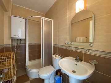 A Bargain, Full Sea View Apartment For Sale In Didim – First ensuite bathroom