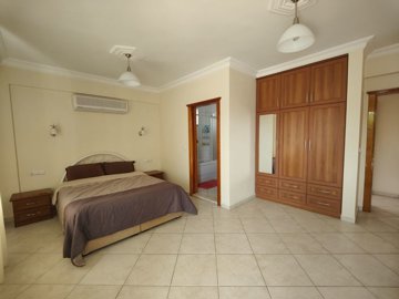 A Ready-To-Move Fethiye Bungalow For Sale - Huge master bedroom with ensuite bathroom