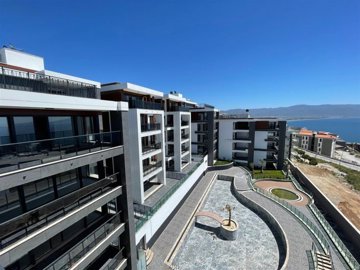 Sea View Kusadasi Apartments with A Pool & Smart-Home System Are For Sale - Modern complex with sea views