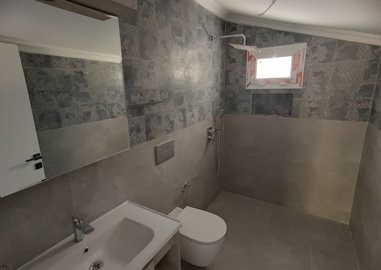 Elaborate Villa For Sale In Fethiye – Stylish ensuite bathroom