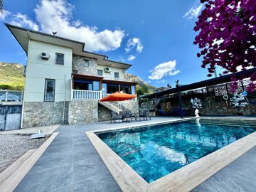 Scenic Detached Villa For Sale In Fethiye – A private swimming pool and sun terraces