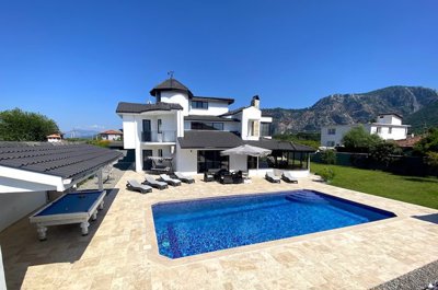 A Superb Dalyan Villa & Second Property For Sale Near Dalyan - Main view of the villa and exterior