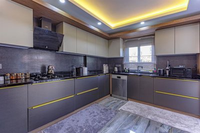 An Elegant Villa With Private Facilities For Sale in Belek - Modern fully fitted kitchen 