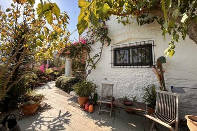 A Unique Coastal Stone House For Sale In Bodrum - Beautiful maintained garden