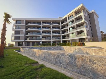 Newly Built Smart-Home Kusadasi Apartment For Sale - The apartment complex 