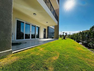 A Trendy Ground-Floor Apartment For Sale In Kusadasi - A ground floor apartment with pretty views