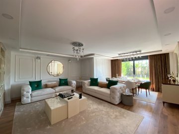 Newly Built Ultra-Modern Istanbul Villas For Sale in Silivri - A very large, light and airy lounge