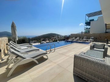 Deluxe Kalkan Property Is For Sale - Large outdoor spaces in the sun