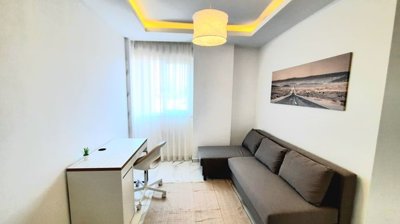 A Modern Apartment For Sale in Mahmutlar, Alanya - Ideal home office