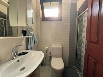 An Attractive Fethiye Property For Sale - Guest bathroom