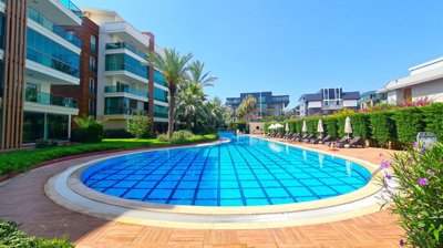 Fully Furnished Apartment For Sale In Alanya – A modern complex with communal pools