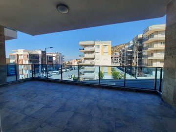 Modern Apartment Near The Beach In Kusadasi For Sale - Very spacious balcony