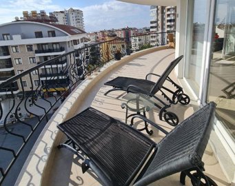 Fully Furnished Alanya Duplex Apartment  For Sale In Cikcilli - Sun-drenched balcony