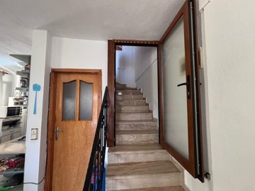 A Fully Furnished Duplex Apartment in Dalyan For Sale - Staircase to upper floor