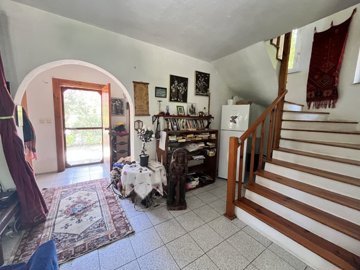 A Countryside Property For Sale In Dalyan - A traditional curved staircase