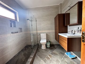 A Quaint Detached Property For Sale In Scenic Dalyan - Main fully renovated family bathroom