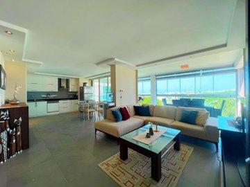 A Sea & Nature View Alanya Duplex Apartment For Sale In Kargicak - A light and airy living space