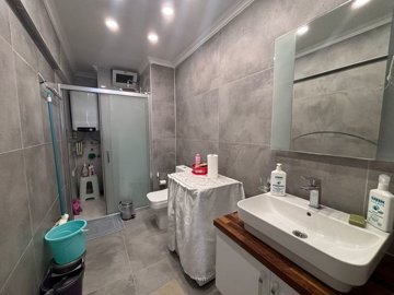 Completely Renovated Apartment in Dalyan For Sale - Ensuite shower room