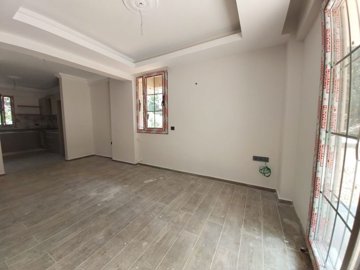 Newly Built Marmaris Property For Sale - Laminate flooring in the lounge