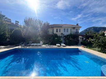 A Semi-detached Villa For Sale In Dalyan With A Shared Pool - Large communal pool and sun terrace