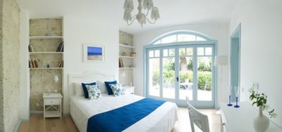 Idyllic Boutique Hotel For Sale In Alacati - All rooms feature a TV and air conditioning