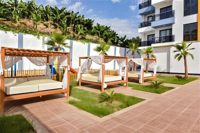 Great Value Apartment For Sale In Alanya – Communal seating pergolas