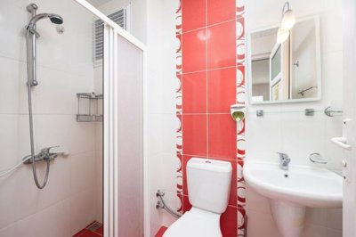 Modern Hotel In Dalyan For Sale - Modern shower rooms with everything your guests need