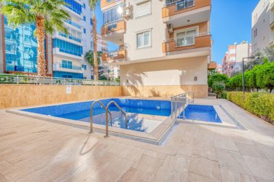 Spotless Duplex Apartment For Sale in Mahmutlar, Alanya - Complex with a communal pool