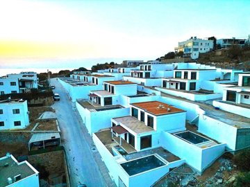 Opulent Villas And Apartments In Bodrum – Properties on the hillside with sea views