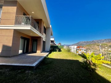 Impressive Triplex Property For Sale In Kargicak, Alanya - Terraces can be covered for additional rooms