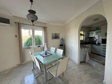 Magnificent Property For Sale In Kargicak, Alanya - Dining area through to the kitchen