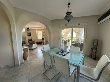 Magnificent Property For Sale In Kargicak, Alanya - Dining area through to the lounge