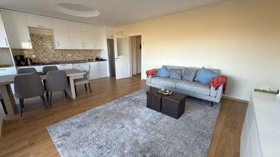 A Pristine Antalya Apartment For Sale - Fully furnished lounge area with air conditioning