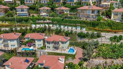 Versatile Sea View Property For Sale In Alanya - Part of a luxury complex of villas with on-site facilities