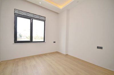 Alanya Residence Apartment For Sale - Good size bedroom