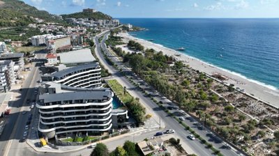 Seafront Apartment In Kargicak, Alanya For Sale - A great location on the seafront