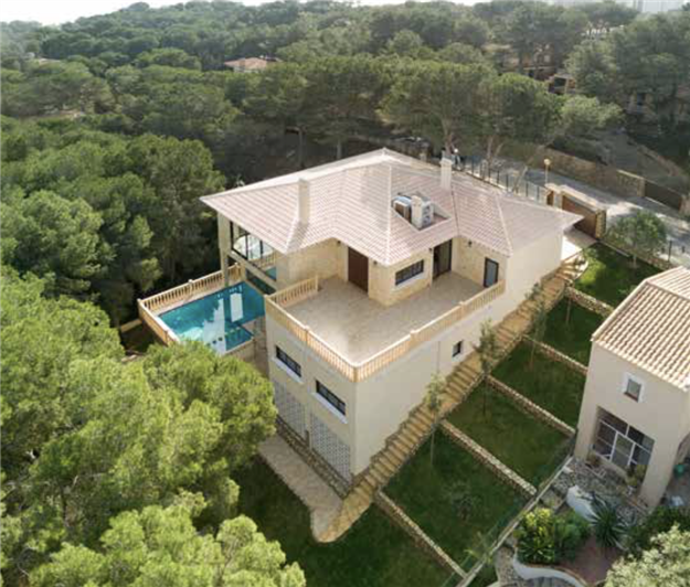 Image No.1-4 Bed Villa for sale