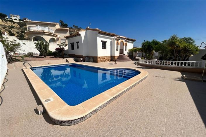 Image No.1-3 Bed Villa for sale