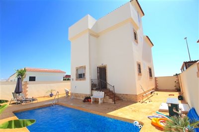 48188_charming_3_bed_villa_with_a_private_pool_stunning_surroundings_090923102128_img_8551