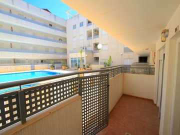 48447_spacious_2_bedroom_ground_floor_apartment_with_pool_views_090524155039_img_9220