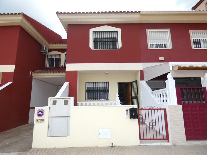 Image No.1-3 Bed Villa for sale