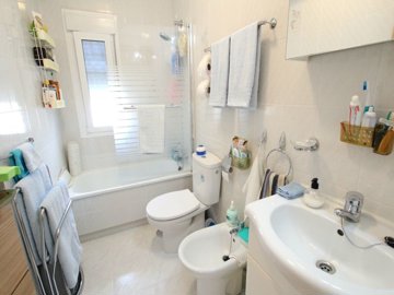 48580_charming_3_bedroom_detached_villa_with_space_for_a_pool_260924144845_img_4401