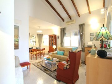 48580_charming_3_bedroom_detached_villa_with_space_for_a_pool_260924144847_img_4392